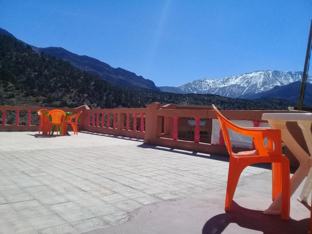 Auberge Restaurant Les Coquelicots Ait Tamlil Екстер'єр фото