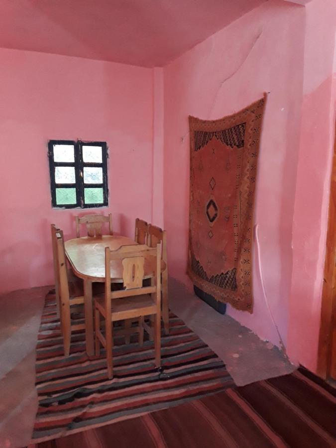 Auberge Restaurant Les Coquelicots Ait Tamlil Екстер'єр фото